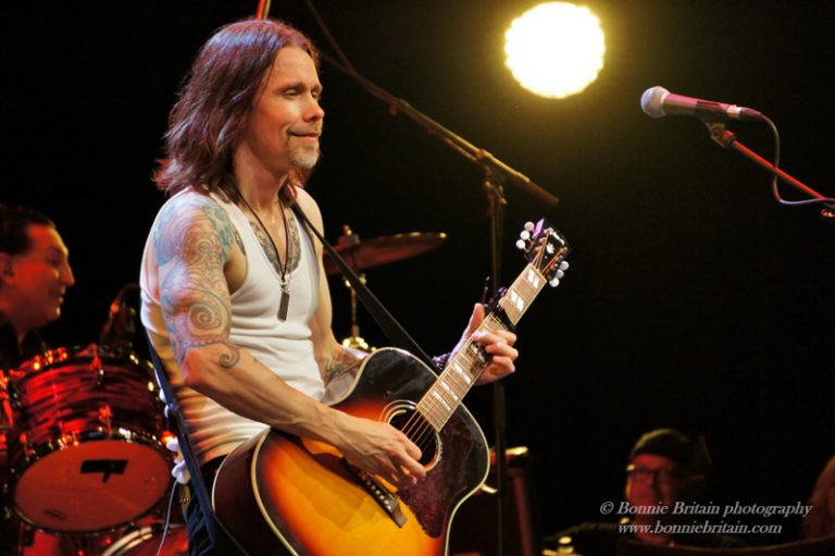 Myles Kennedy - Year of the Tiger Tour - London 2018