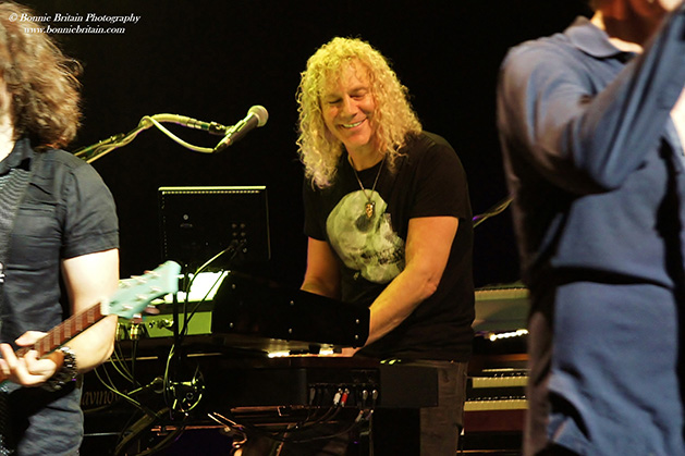 David Bryan playing with Bon Jovi in London